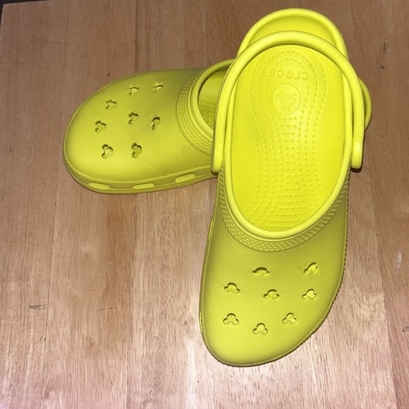 Disney Crocs - Picture 1 of 5